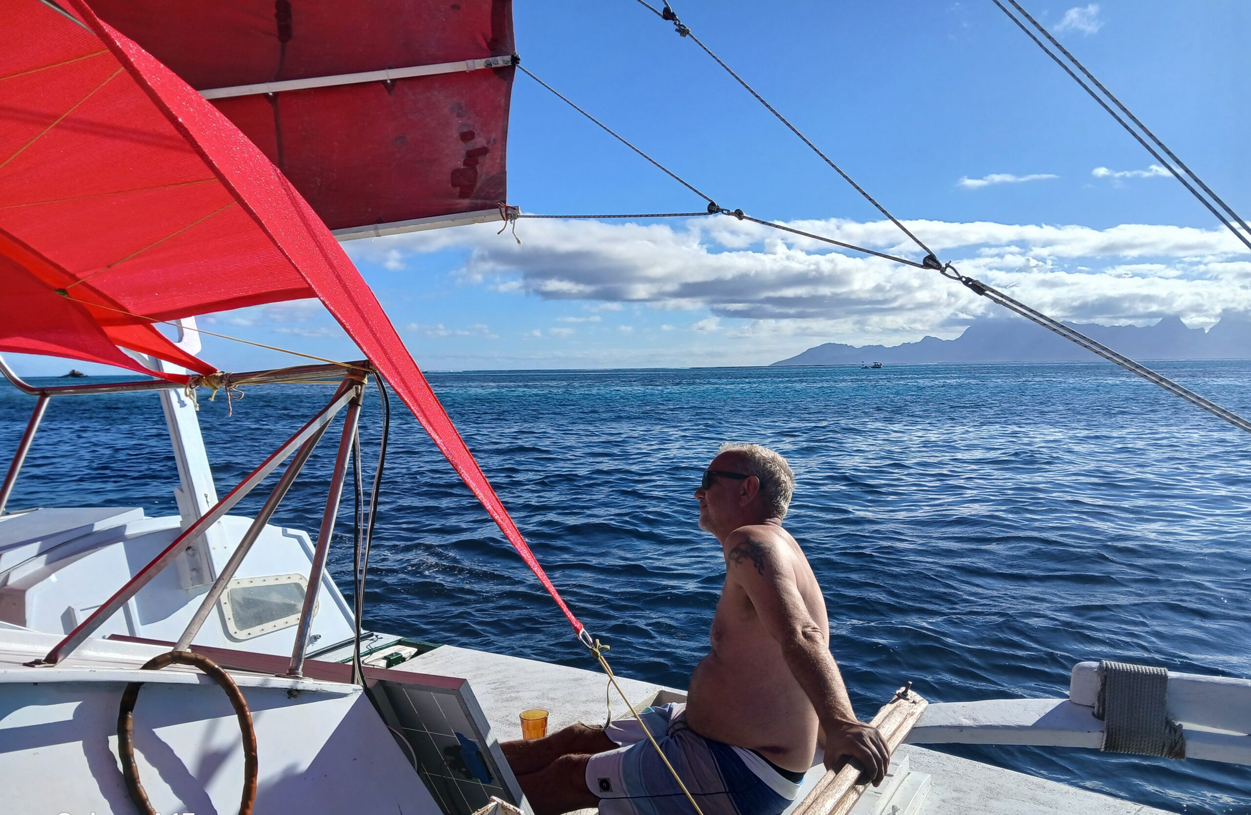 Journee complete en pirogue sur le lagon de Tahiti